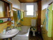 14 - Wannenbad WC im EG