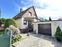 20 - Haus und Garage