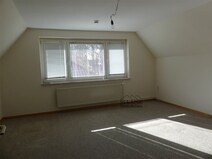 16 - Bild großes Zimmer im OG