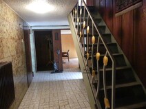 17 - Flur mit Treppe im Untergescho
