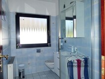 12 - Duschbad WC im EG