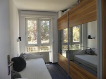 11 - Arbeits oder Kinderzimmer