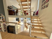 11 - Loftcharakter
