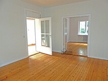 03 - Wohn u. Esszimmer EG mit Loggi