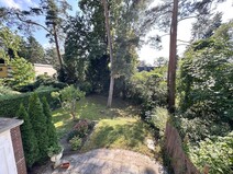 06 - Blick in den Garten