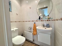 07 - Gäste-WC