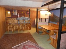 17 - Hobbyraum mit Kellerbar