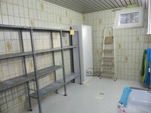 18 - Vorrats- und Waschraum im KG