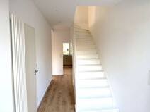 10 - Flur und Treppenhaus