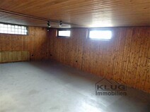 17 - Großer Hobbyraum mit Ausgang