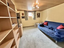 09 - 2. Hobbyraum im Untergeschoss