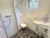 06 - Gäste-WC