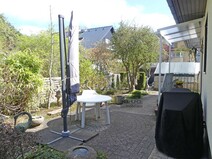 11 - Rückseite mit Westterrasse