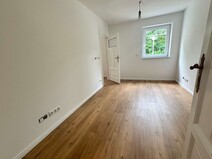 12 - Zimmer 1