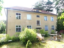 04 - Rückansicht mit Hauseingang