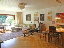 11 - Wohnzimmer mit Kaminofen