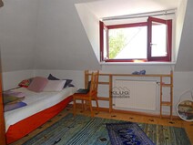 25 - Zimmer linke Seite im OG
