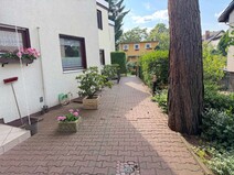 17 - Weg zum Haus