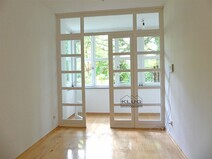09 - Bild kleines Zimmer mit Verand