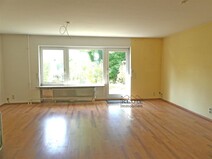 04 - Wohnzimmer