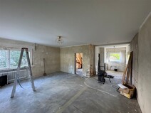 02 - Wohnbereich mit offener Küche