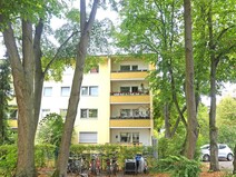 02 - Rückansicht mit Balkon
