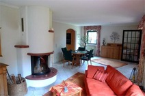 05 - Wohnzimmer mit Essbereich und