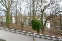 02 - Grünblick vom Balkon