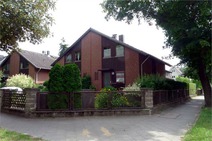 04 - Straßenansicht