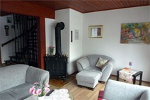 06 - Wohnbereich mit Kaminofen