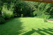 10 - Blick von der Terrasse in den