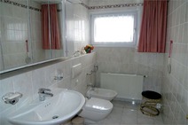 08 - Modernes Gäste WC