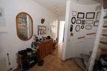 03 - Flur mit Wendeltreppe