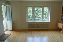 Tegel ! Moderne 3 Zi. Wohnung (2.OG) mit Balkon u. sehr guter Ausstattung