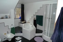 05 - Komfortbad im DG Bild 2