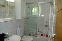 03 - Modernes Duschbad WC