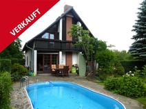 Velten ! Großes Einfamilienhaus mit Pool, Vollkeller, Garage u. Carport