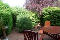 05 - Blick vom Wohnzimmer in den Ga