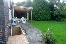 18 - Seitenansicht rechts mit Kelle