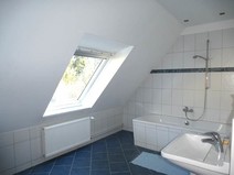 19 - Wannenbad WC im OG