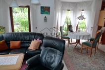 06 - Wohnzimmer mit Erker