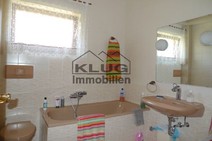 10 - Wannenbad WC im EG