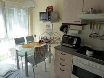 06 - Einbauküche mit Essplatz