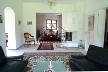 04 - Großes Wohn- und Esszimmer mit